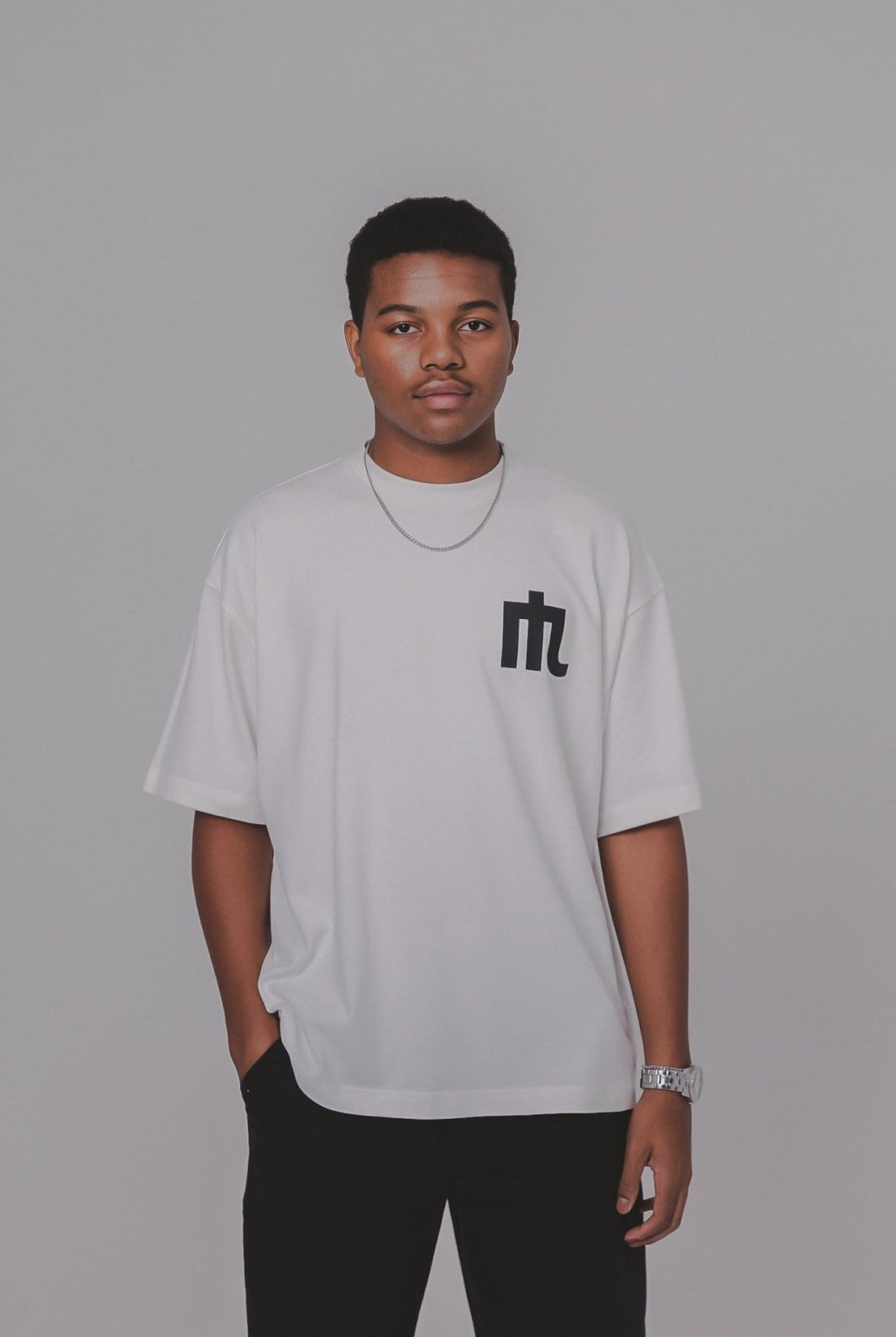 NOBLESS LOGO TEE - Nobless Couture