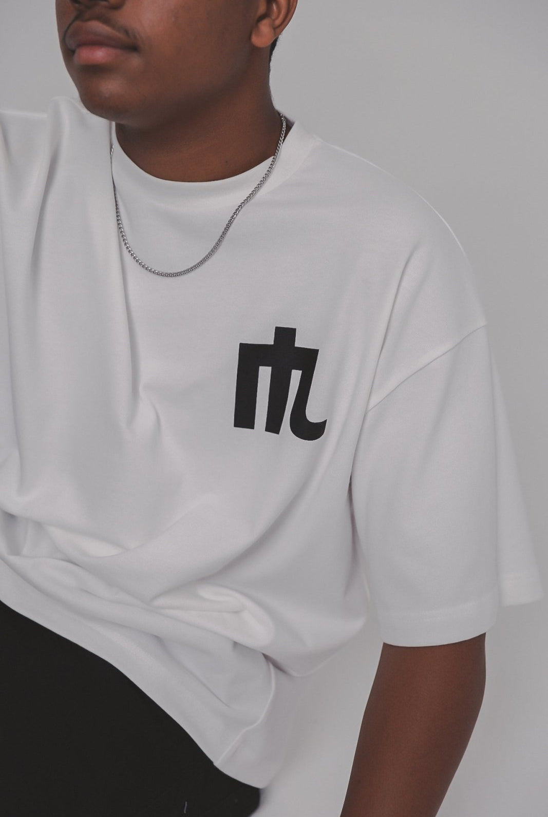 NOBLESS LOGO TEE - Nobless Couture