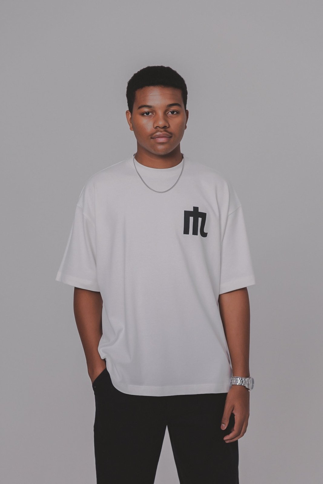 NOBLESS LOGO TEE - Nobless Couture