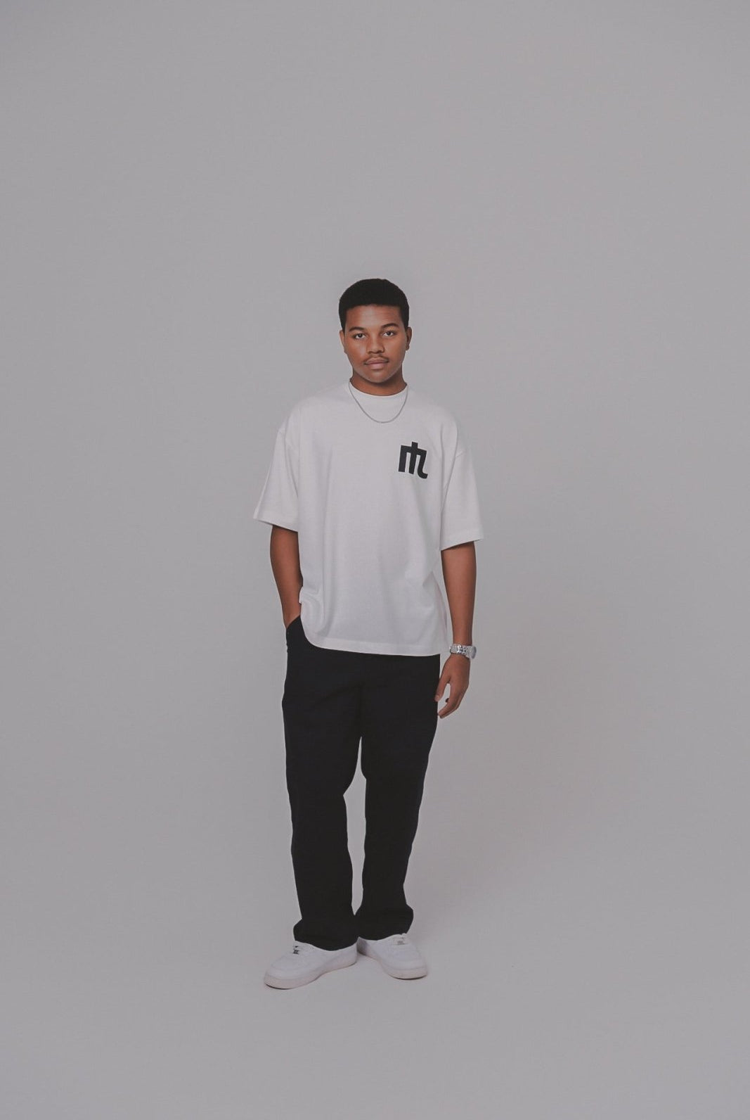 NOBLESS LOGO TEE - Nobless Couture