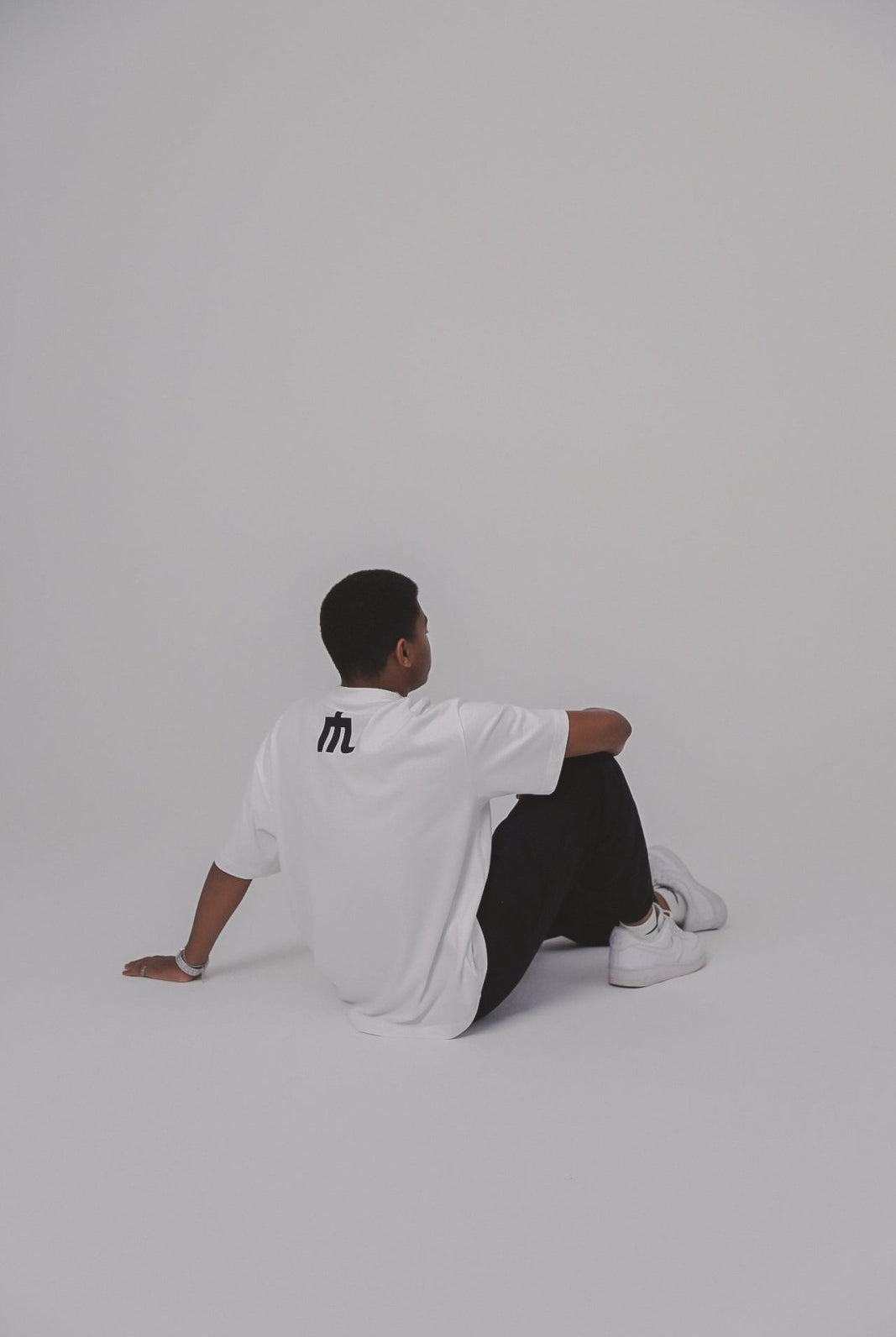 NOBLESS LOGO TEE - Nobless Couture